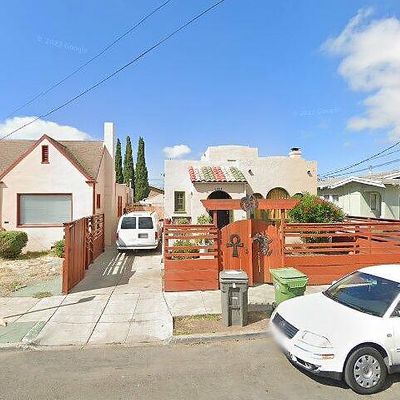 7833 Plymouth St, Oakland, CA 94621