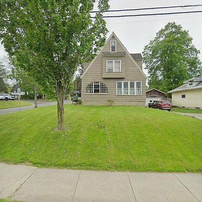 793 Fairmount Ave, Jamestown, NY 14701