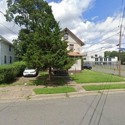 8 Germantown Ave, Edison, NJ 08817