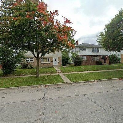 8001 8003 W Villard Ave, Milwaukee, WI 53218