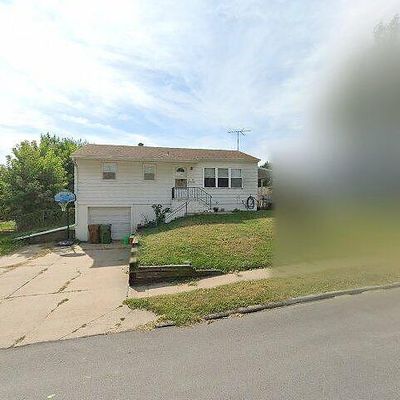 801 W 32 Nd Ave, Bellevue, NE 68005