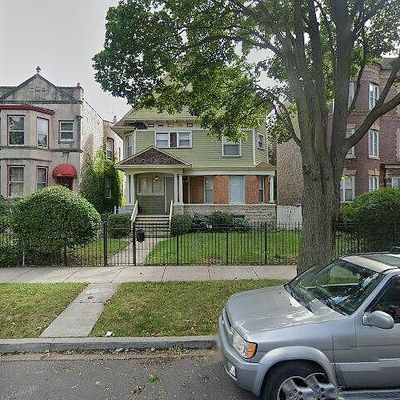 6627 S Woodlawn Ave, Chicago, IL 60637