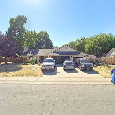 6672 Hemlock St, Redding, CA 96001