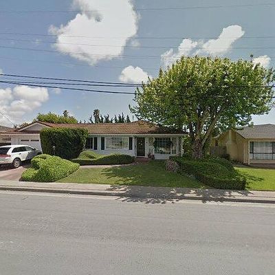 67 Kralj Dr, Watsonville, CA 95076