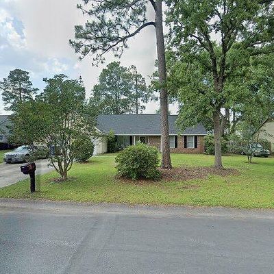 6725 Pacific Ave, Fayetteville, NC 28314
