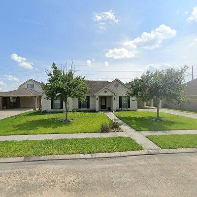 6806 Travis St, Manvel, TX 77578