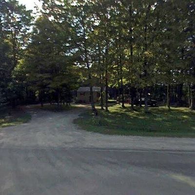 6882 Millersburg Rd, Millersburg, MI 49759