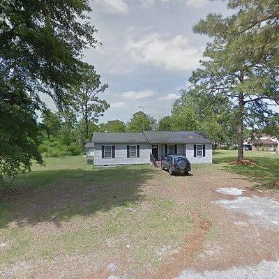 69 Knights Ave, Walterboro, SC 29488