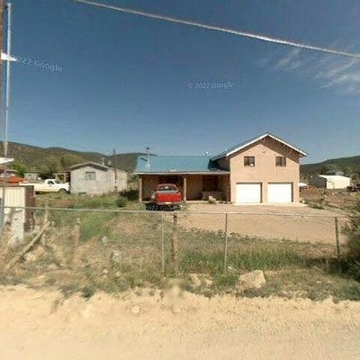 7 Archuleta Rd, Ranchos De Taos, NM 87557