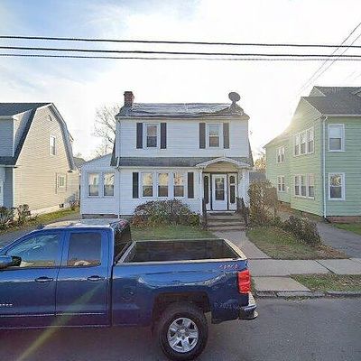 70 Bradley Ave, Hamden, CT 06514