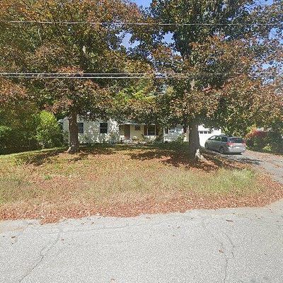 70 Dillon St, Leominster, MA 01453