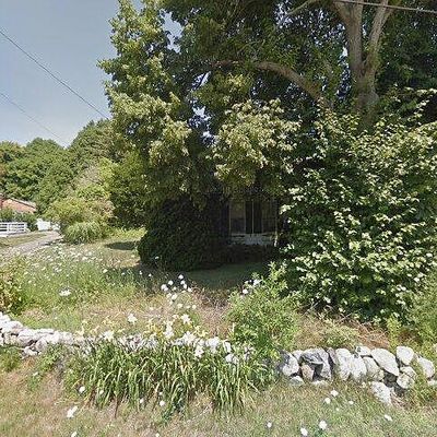 70 Marston Ave, Hyannis, MA 02601