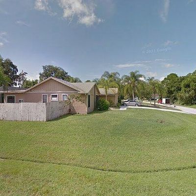 702 Sw Aster Rd, Port Saint Lucie, FL 34953