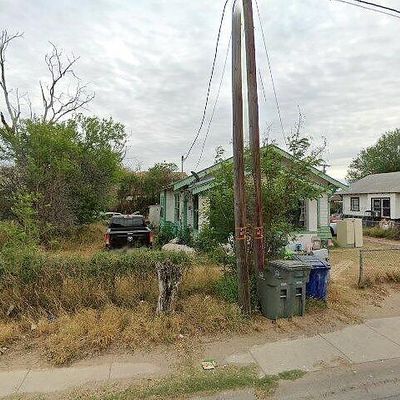 703 N Meadow Ave, Laredo, TX 78040