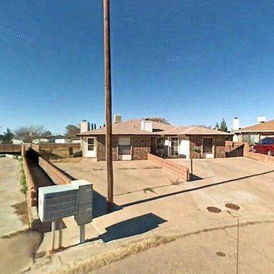 703 Stafford Ct, Alamogordo, NM 88310