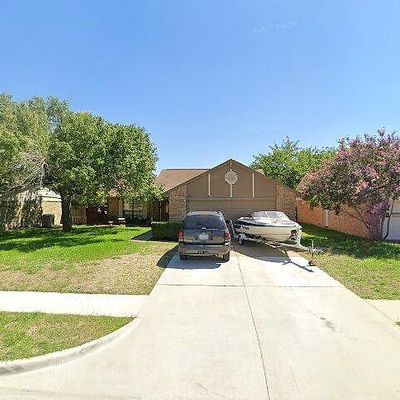 705 Redbud Dr, Forney, TX 75126