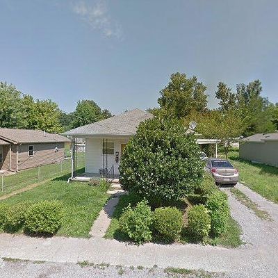 708 W 10 Th St, Johnston City, IL 62951