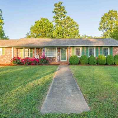 709 Adams St, Scottsboro, AL 35768