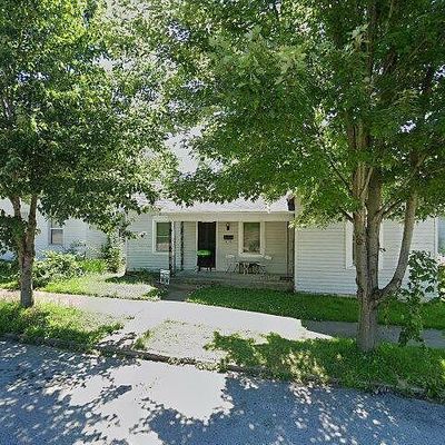 709 S 2 Nd St, De Soto, MO 63020