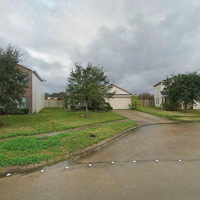 7106 White Willow Ln, Richmond, TX 77469