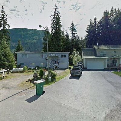 8699 Duran St, Juneau, AK 99801