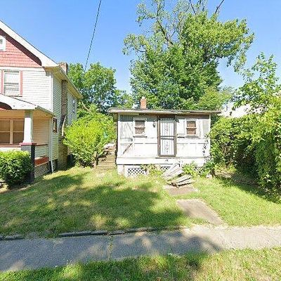 874 E 131 St St, Cleveland, OH 44108