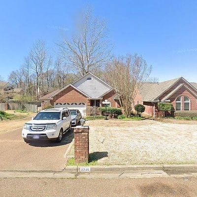 8745 Carriage Dr E, Southaven, MS 38671