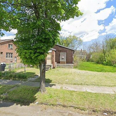 8988 Culver St, Detroit, MI 48213