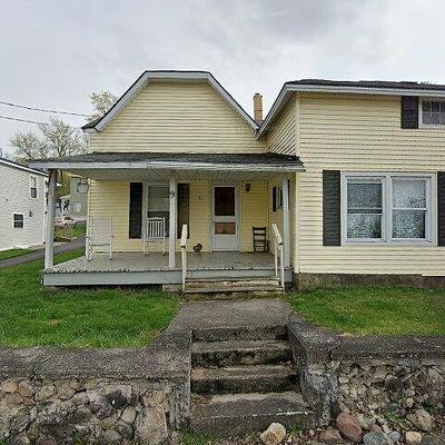 9 Clinton Ter, Jordan, NY 13080