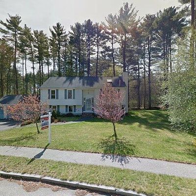 9 Pinetree Dr, West Bridgewater, MA 02379