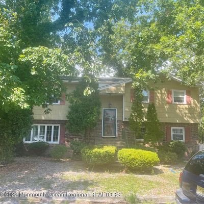 905 Avon Rd, Pine Beach, NJ 08741