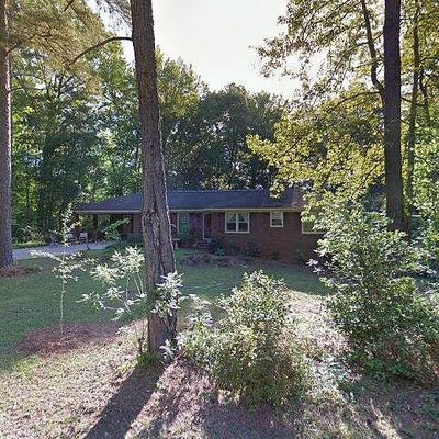 909 Quail Trl, Macon, GA 31210