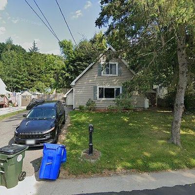 91 Dunbar St, Manchester, NH 03103