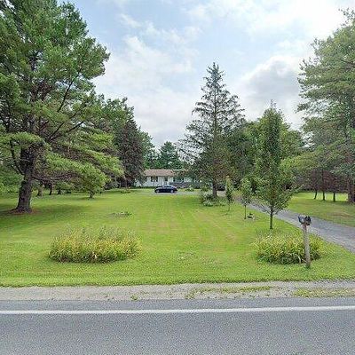 911 Midline Rd, Amsterdam, NY 12010