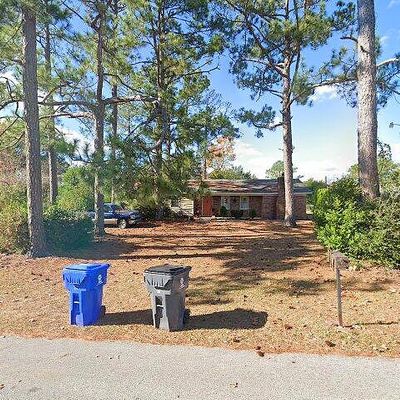 917 Dickens Dr, Wilmington, NC 28405