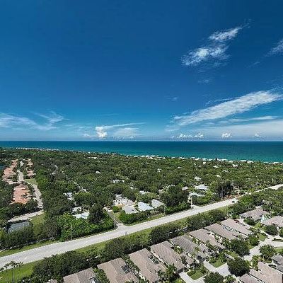 9210 Seasons Ter, Vero Beach, FL 32963