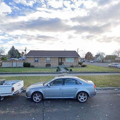 930 W Margaret St, Pasco, WA 99301