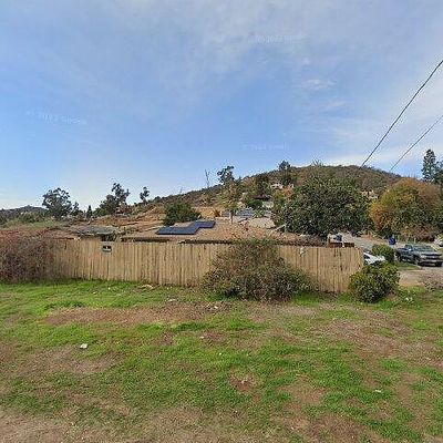 9318 Adlai Rd, Lakeside, CA 92040