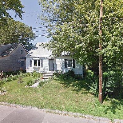 95 Taft St, Stratford, CT 06615