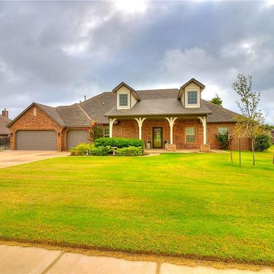 9508 Blake Run Rd, Yukon, OK 73099