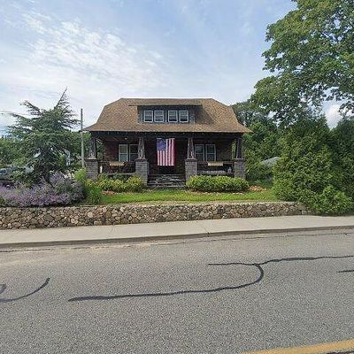 96 Standish Ave, Plymouth, MA 02360