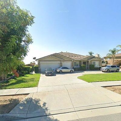 9773 Summerhill Rd, Rancho Cucamonga, CA 91737