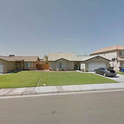 807 Fletcher St, Mc Farland, CA 93250