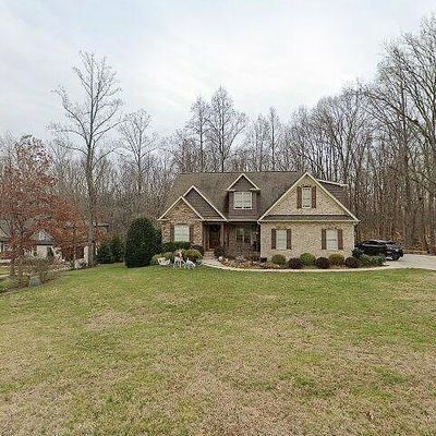 8105 Moores Mill Ct, Stokesdale, NC 27357