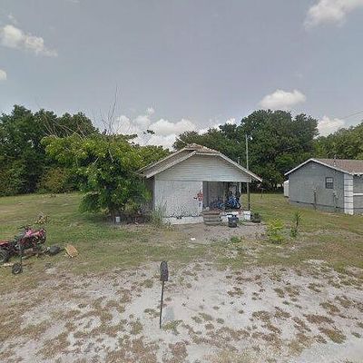 812 S Seminole Ave, Fort Meade, FL 33841