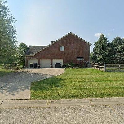 8179 Worcester Dr, Maineville, OH 45039