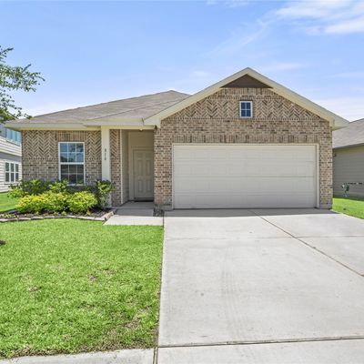 818 Steam Ridge Ln, Tomball, TX 77375