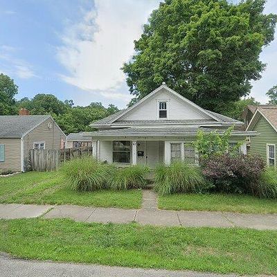 82 E Franklin St, Bellbrook, OH 45305