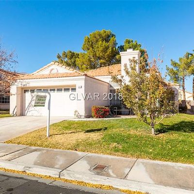 8240 Dolphin Bay Ct, Las Vegas, NV 89128