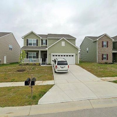 828 Blue Ash Trl, Greenwood, IN 46143